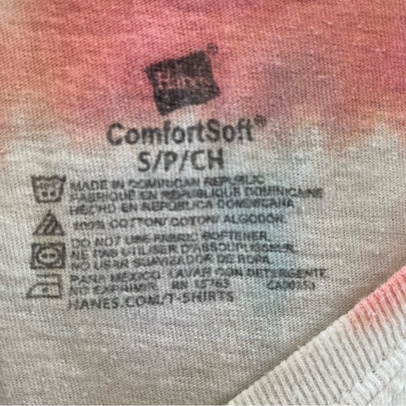 Hanes Girls Tie-Dye T-Shirt - Coral and Sky Blue Star Shaped Size S - Picture 3 of 6